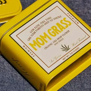 Detailansicht der Produktverpackung, die auf eine professionelle Lagerung hinweist