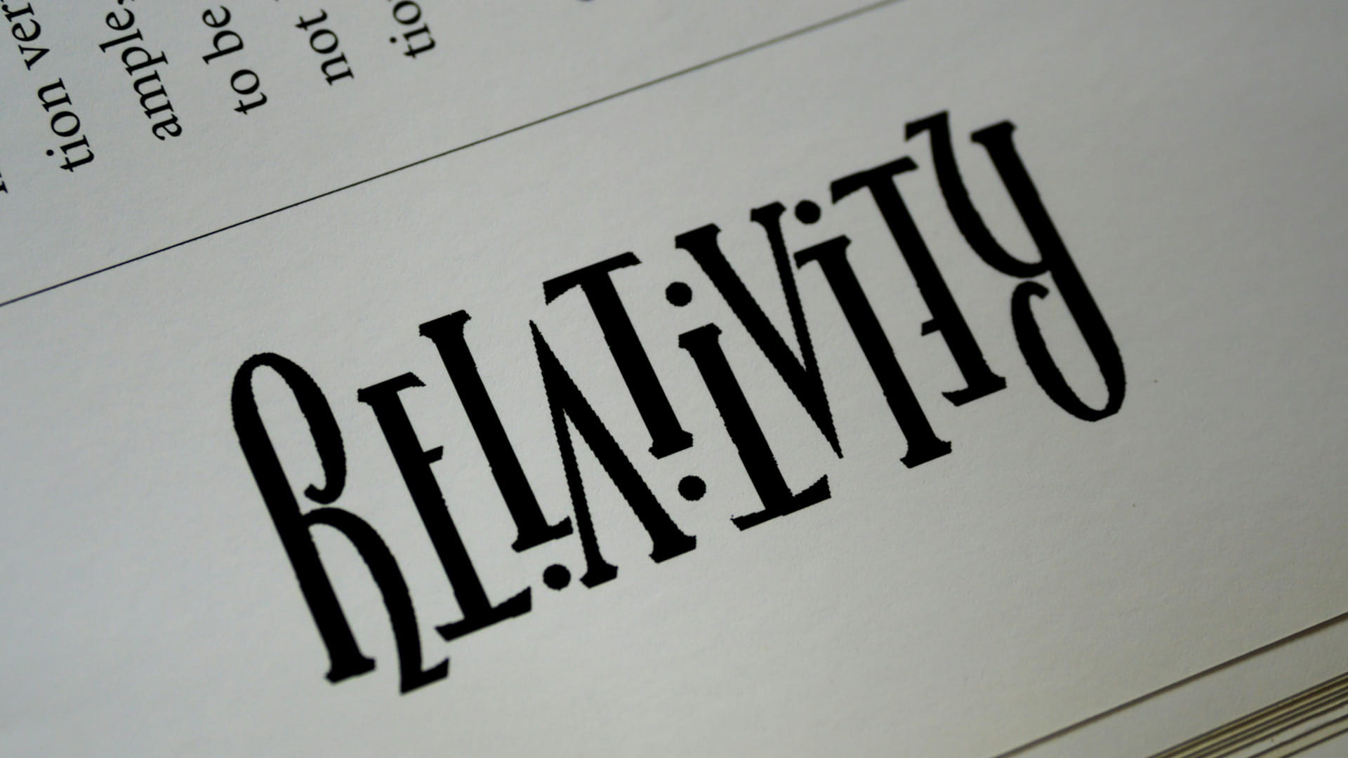 Schriftzug Reality auf einer Buchseite als Symbol für die reale Marktentwicklung und die nüchterne Einordnung neuer Cannabinoide